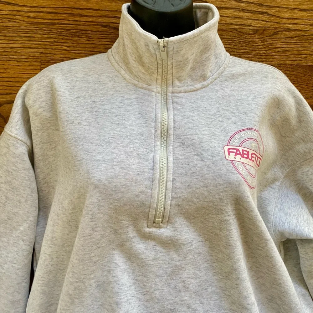 Fabletics Gray Half-Zip Pullover Jacket L • Logo Sweatshirt •